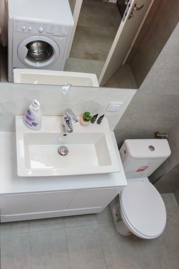 Gold Class Apartment Ams 63 كلوج-نابوكا المظهر الخارجي الصورة